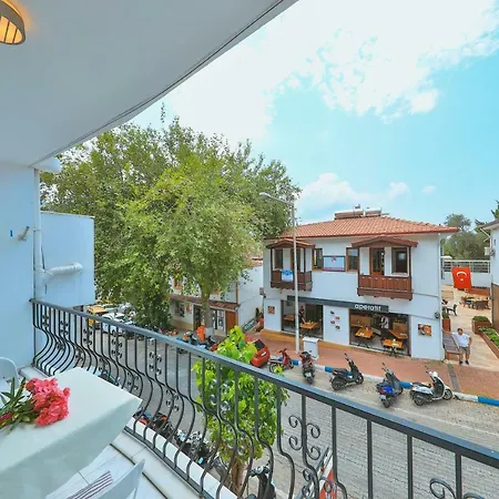 Ali Baba Apart Otel Kaş